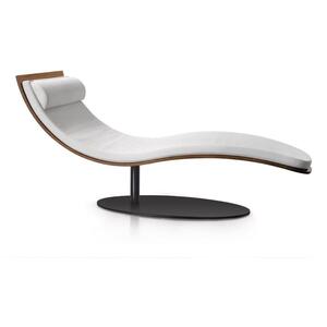 Balzo chaise longue by Icona Furniture