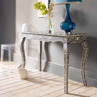 console table