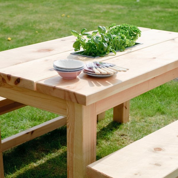 garden table